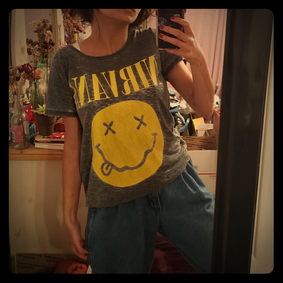 Tops - Nirvana T-Shirt
